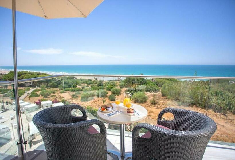 اتاق استاندارد با چشم‌انداز دریا, Hipotels Gran Conil & Spa