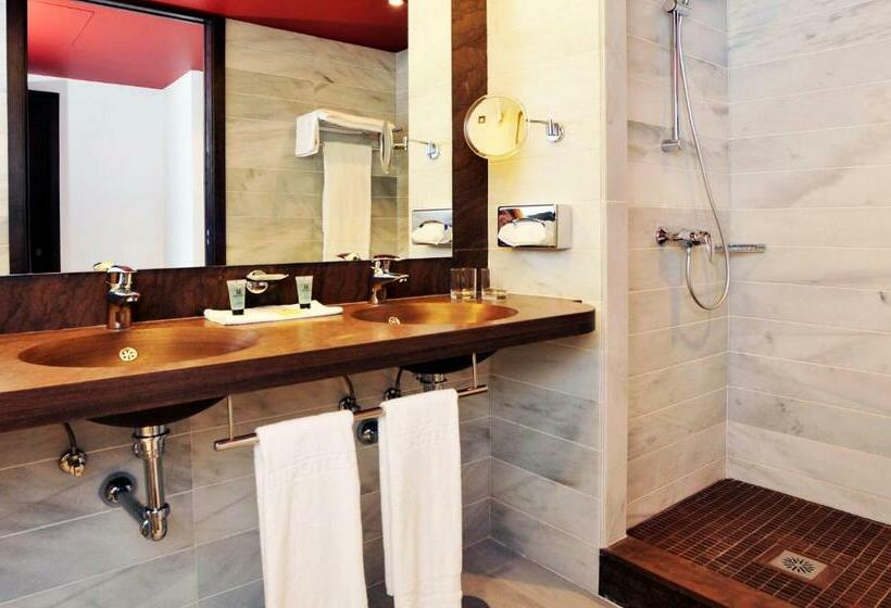 اتاق استاندارد با چشم‌انداز دریا, Hipotels Gran Conil & Spa
