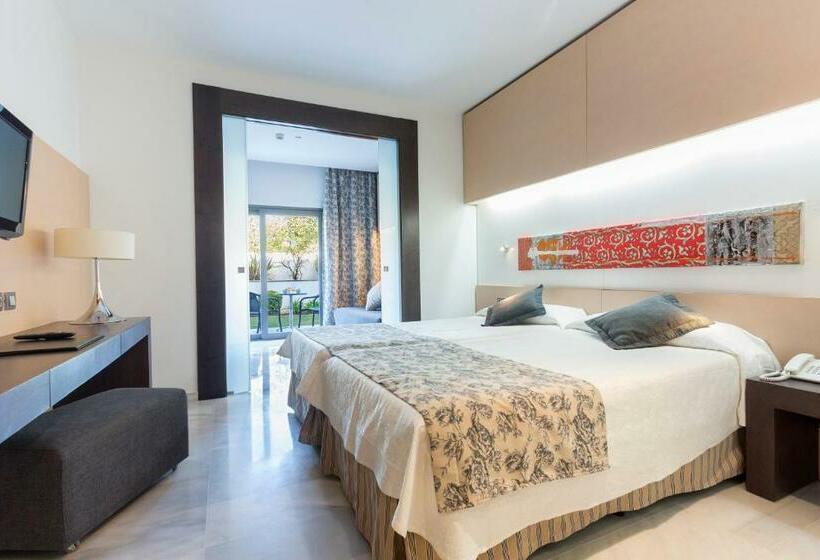 اتاق استاندارد چهار تخته, Hipotels Gran Conil & Spa