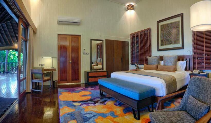 Люкс Deluxe 2 Спальни, Bunga Raya Island Resort & Spa