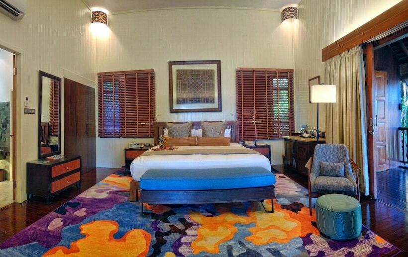 Люкс Deluxe 2 Спальни, Bunga Raya Island Resort & Spa
