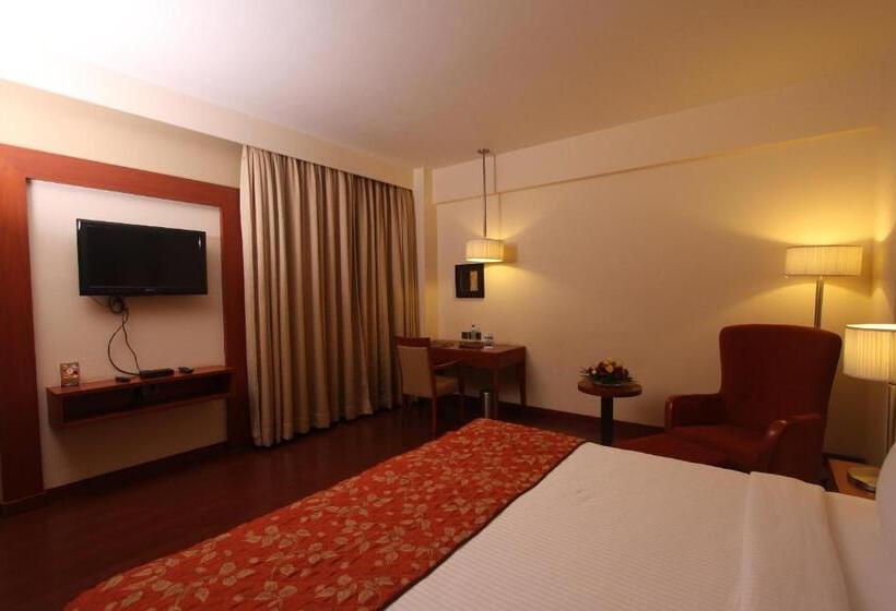 اتاق کلاب, The Cambay Grand