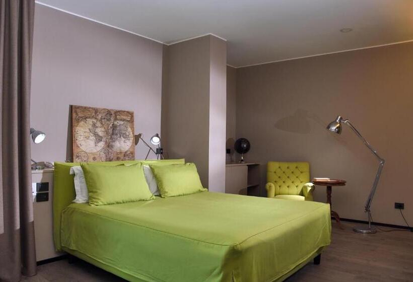 Люкс, H2c Hotel Milanofiori