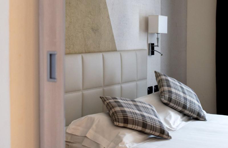 اتاق لوکس, Marco Polo Hongkong