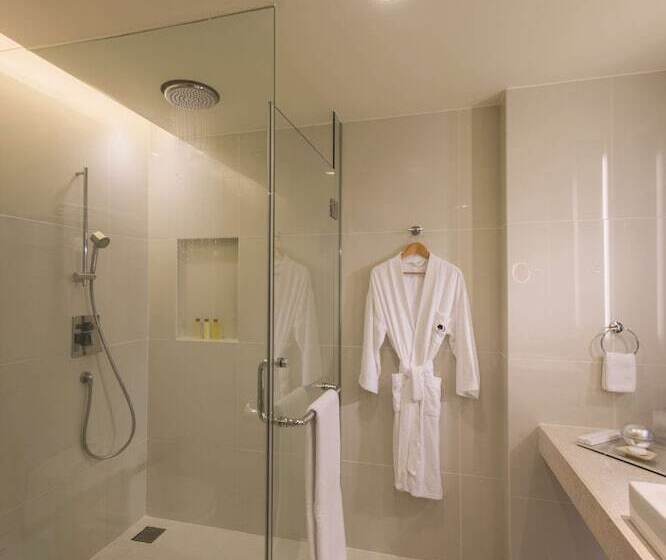 Номер Executive, Doubletree By Hilton Hotel Kuala Lumpur