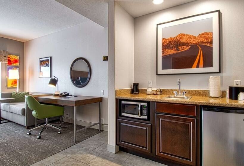 장애인을 위한 스위트, Hampton Inn And Suites Hemet