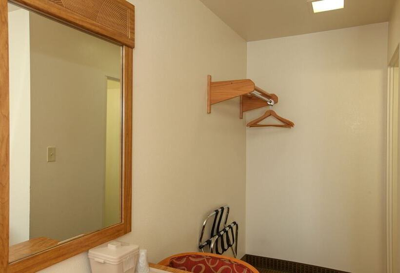 اتاق استاندارد با 2 تخت دوبل, Highland Country Inn Flagstaff