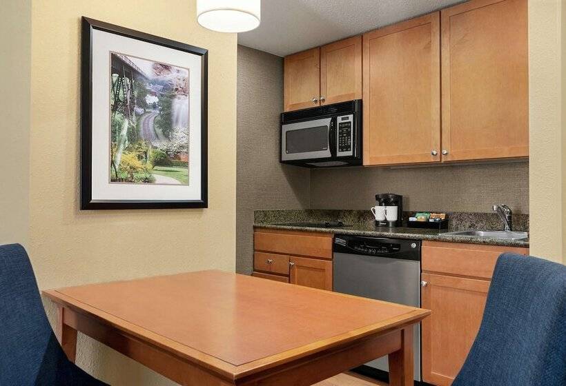 استودیوی پریمیوم, Homewood Suites By Hilton Allentownbethlehem Airport