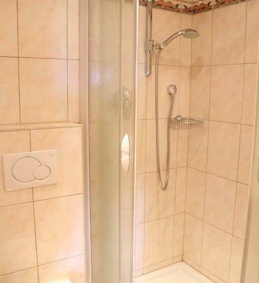 اتاق استاندارد, Aldranser Hof