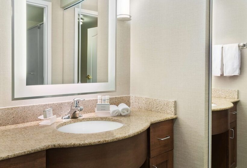 Люкс, Homewood Suites By Hilton Holyoke Springfield/north