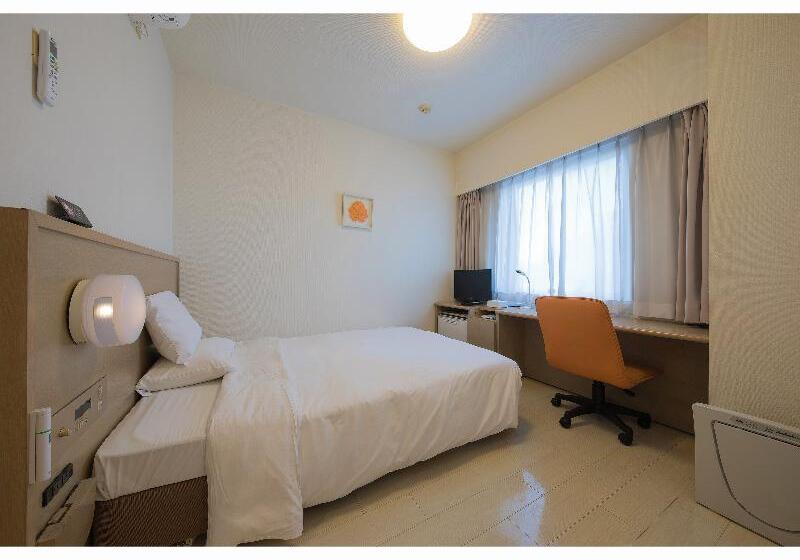 اتاق استاندارد یک نفره, Smile Hotel Okinawa Naha