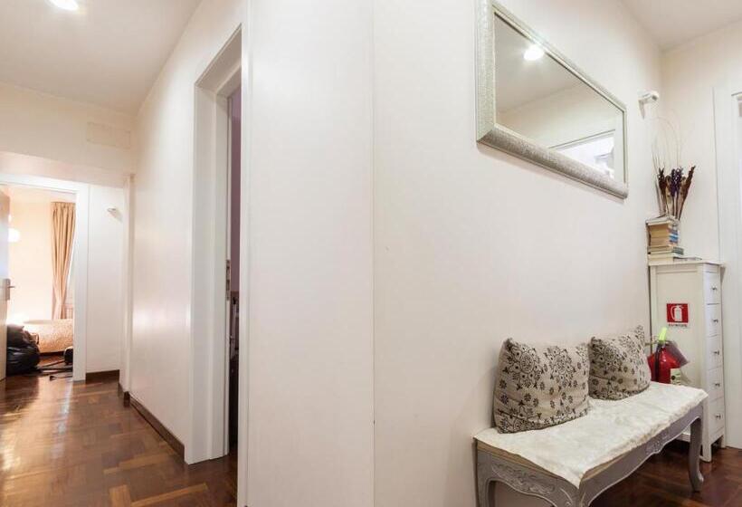 اتاق استاندارد, La Piccola Maison