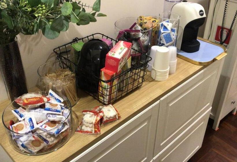 اتاق استاندارد چهار تخته, La Piccola Maison