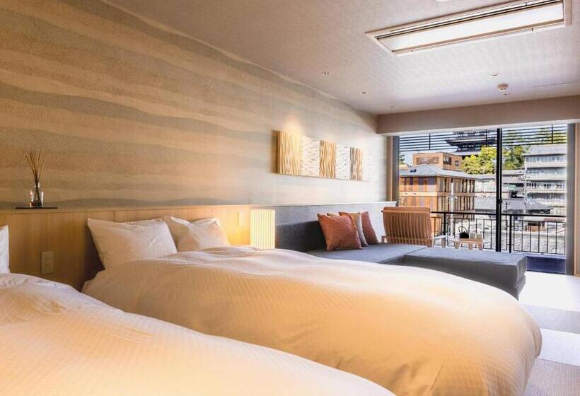Номер Deluxe, Ryokan Asukasou At The Entrancne Of Nara Park
