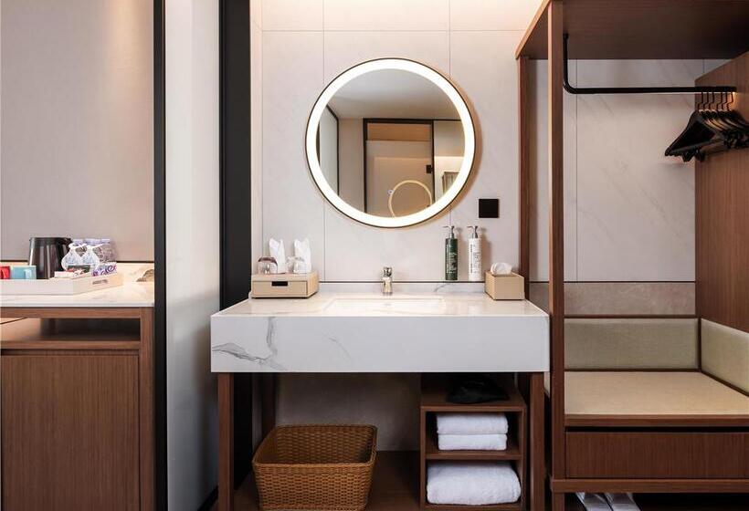 Quarto Deluxe, Hilton London Syon Park