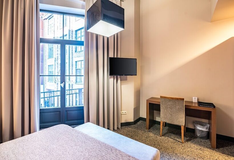 اتاق استاندارد, Victoria Hotel Kaunas