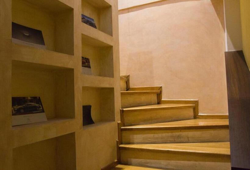 استودیوی استاندارد, Vila Senjak