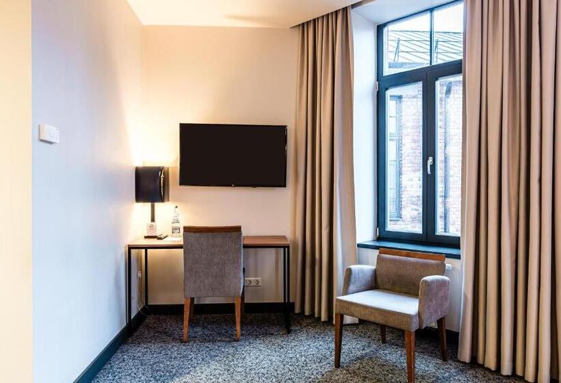 اتاق استاندارد, Victoria Hotel Kaunas
