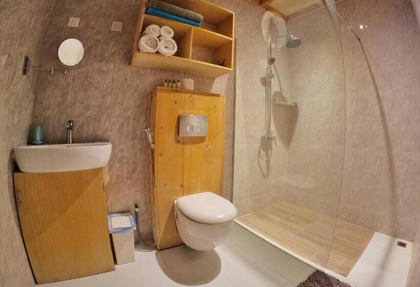 اتاق استاندارد با تراس, Origami Inn Himandhoo