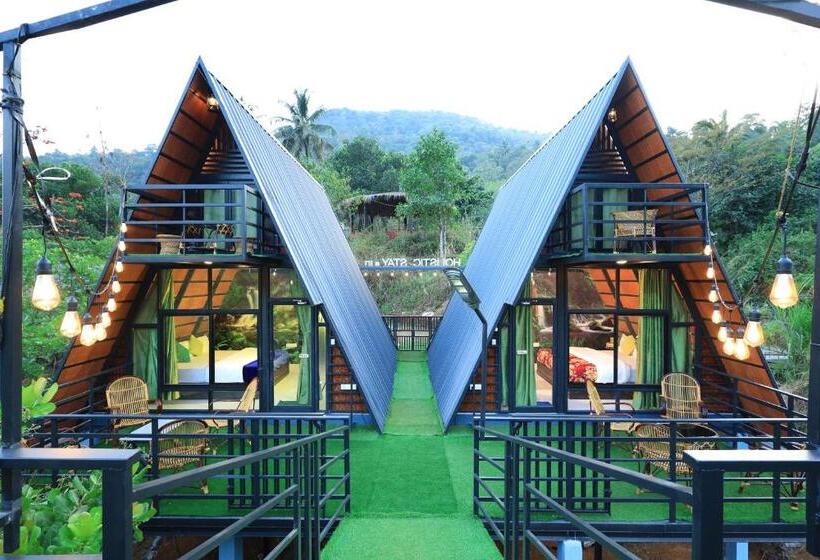 Семейное Студио, Holistic Stay Eco Resort & Ayurvedic Retreat