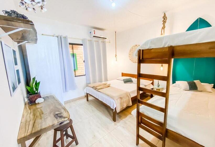 패밀리 스위트, Babitonga Hostel   100m Da Prainha