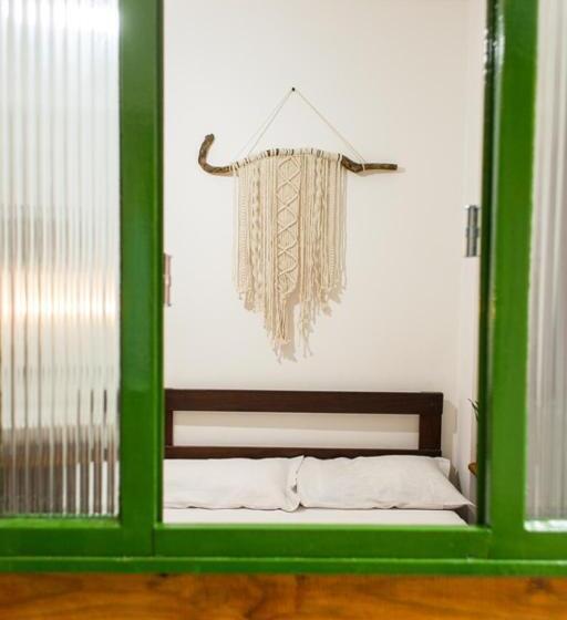 Quarto Estandar, Babitonga Hostel   100m Da Prainha