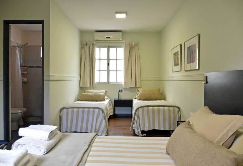 חדר סופריור לארבעה, Abril Hotel Boutique