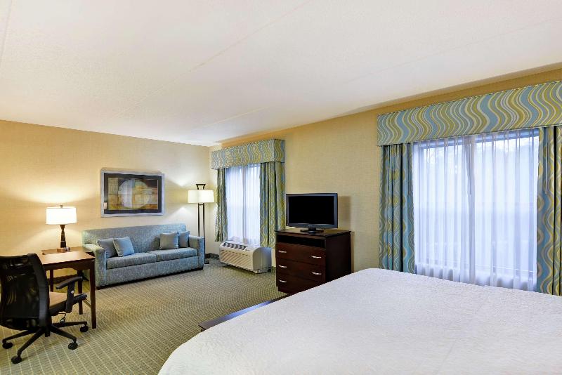 스탠다드 스튜디오 킹침대, Hampton Inn & Suites Wilkes Barre/scranton
