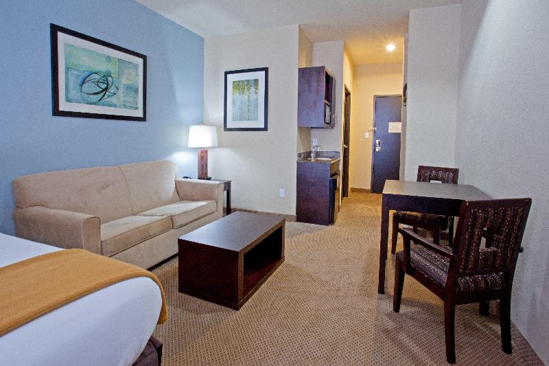 스위트 킹사이즈 침대, Holiday Inn Express Hotel & Suites Beaumont Northwest, An Ihg