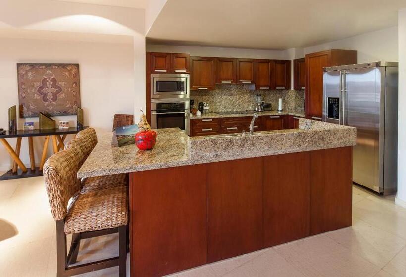 سوئیت 2 خوابه, Puerta Cortes Residences
