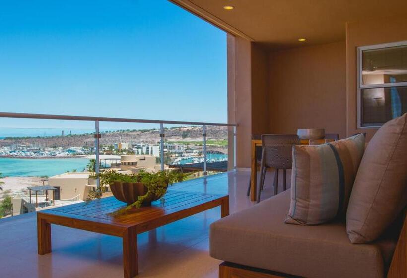 2 Bedrooms Suite Sea View, Puerta Cortes Residences