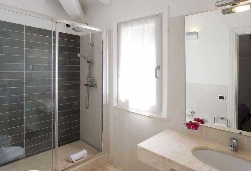 Номер Deluxe, Villas Resort Wellness & Spa