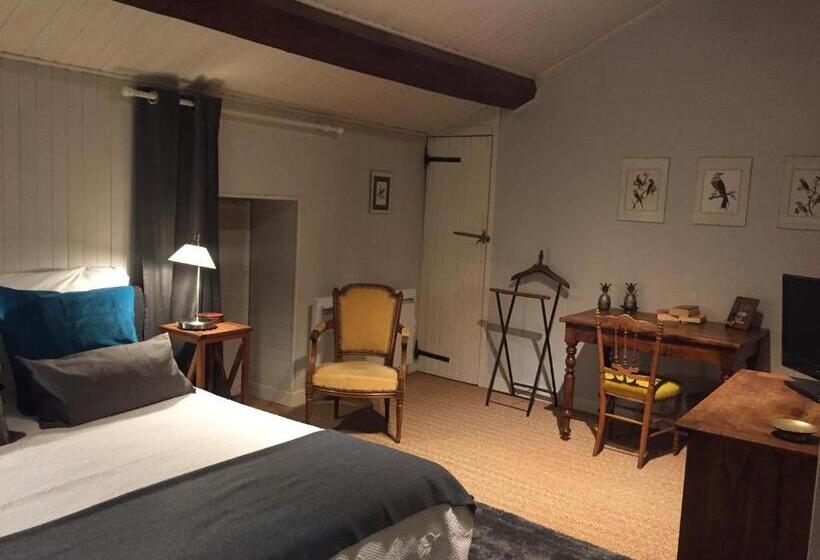 Классический Номер, La Maison Des Gardes   Chambres D Hôtes
