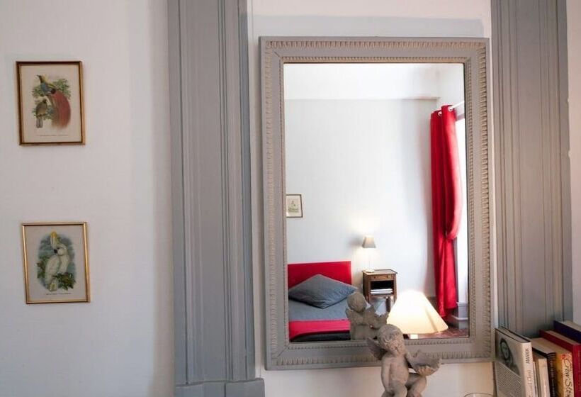 Номер Стандарт, La Maison Des Gardes   Chambres D Hôtes
