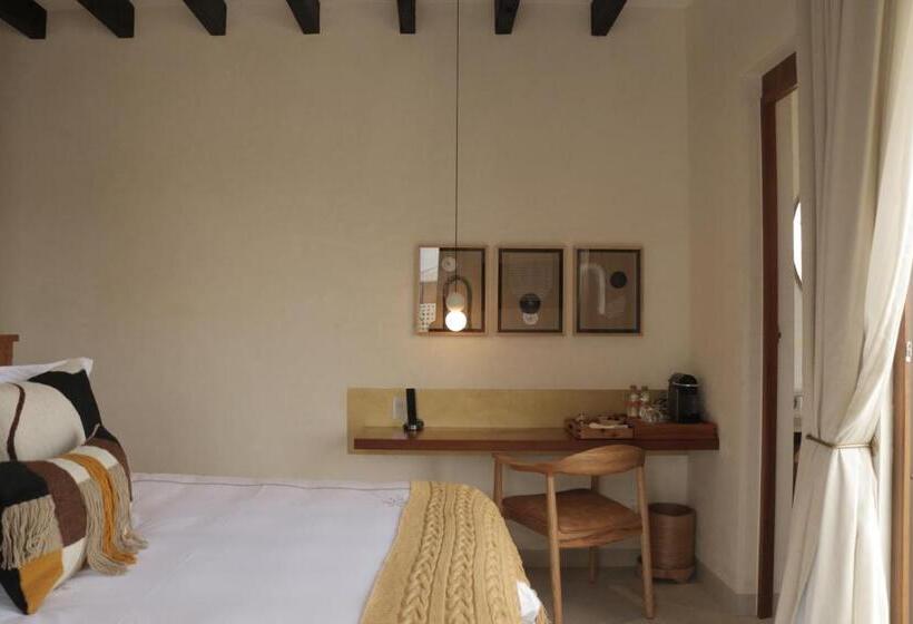 سوییت جونیور, Cantera 1910 Hotel Boutique, Destination