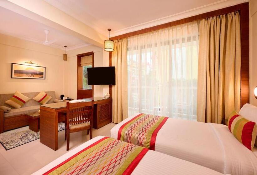 Номер Superior, Sea Breeze Sarovar Portico Varca Goa