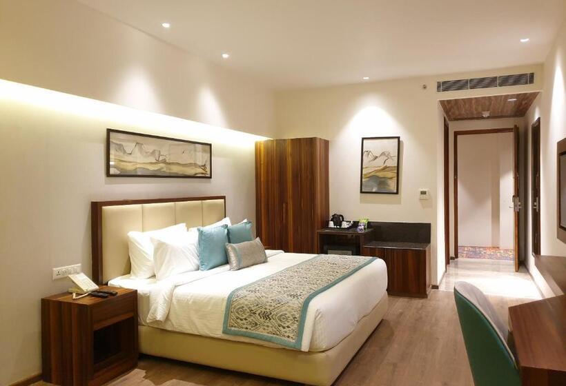 高级客房, Geeta Sarovar Portico Panipat