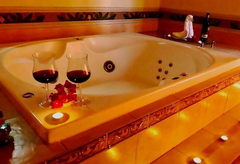 キングサイズベッドのスイートルーム, & Spa Hacienda Tres Vidas
