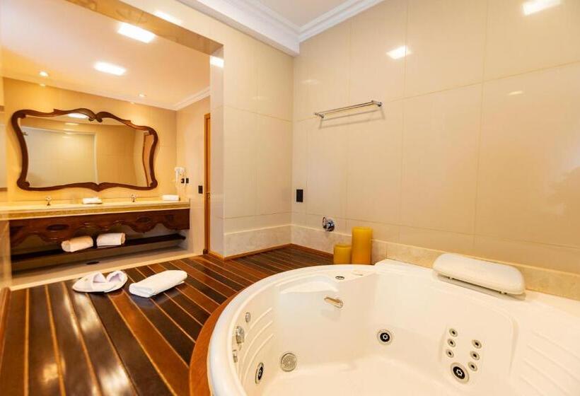 سوییت با چشم‌انداز کوه, Bendito Cacao Resort & Spa