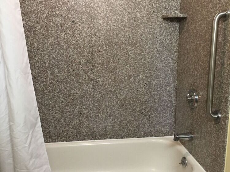스탠다드 룸, Comfort Inn University Area