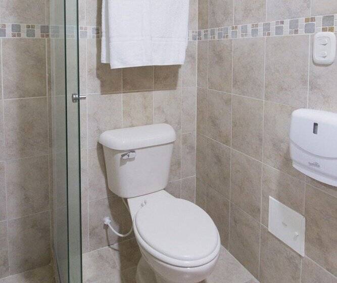 Номер Стандарт, Luxor Plaza Pereira