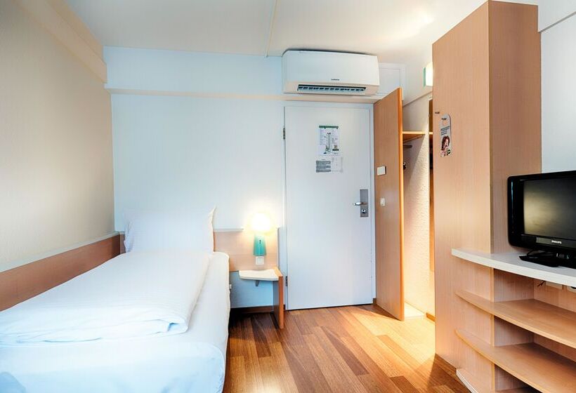 خانه 1 خوابه, Sandals Emerald Bay   All Inclusive Couples Only
