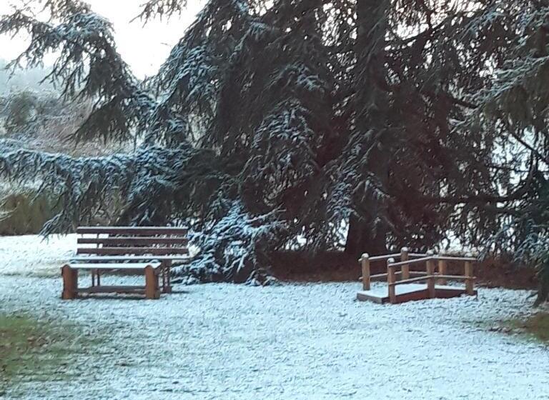Семейный Номер Вид на Сад, L Eden Proche Du Zoo De Beauval De Saint Aignan