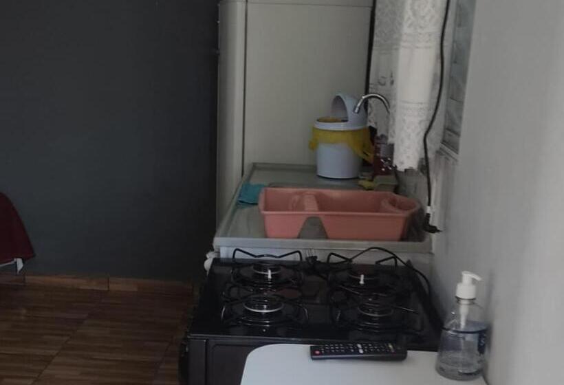 이코노미 룸, Hospedagem Santo Agostinho