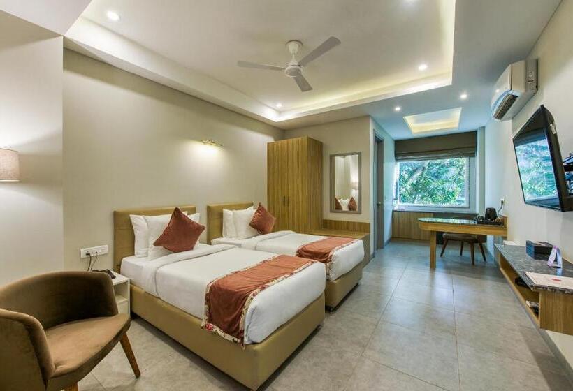 اتاق لوکس, Rosastays Gurugram Sec 31