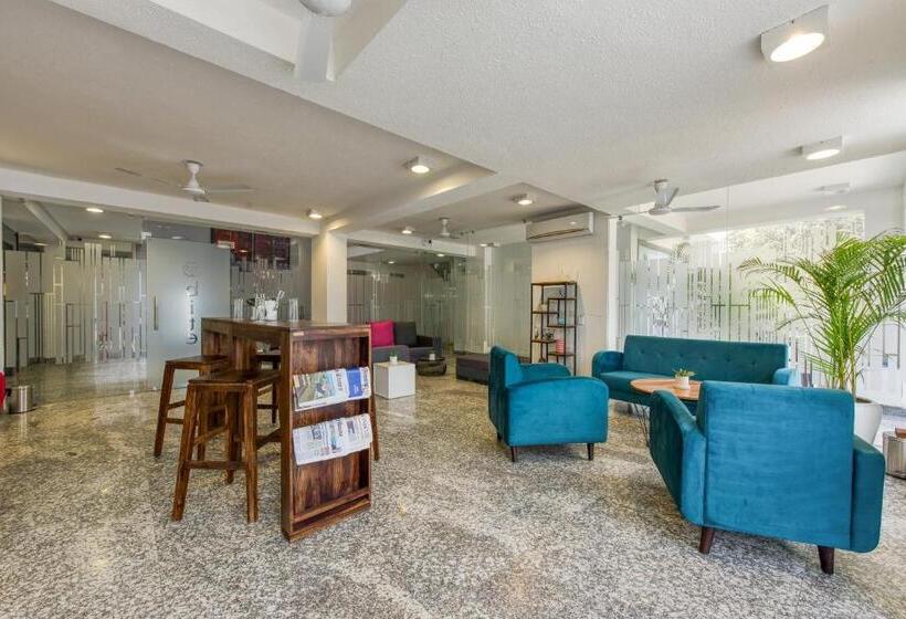 اتاق لوکس, Rosastays Gurugram Sec 31