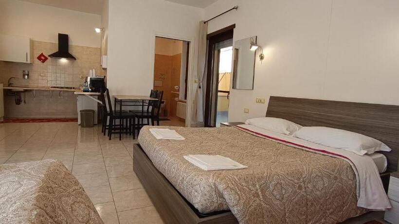 스탠다드 스튜디오, Complesso Turistico Aurora   Camere B&b