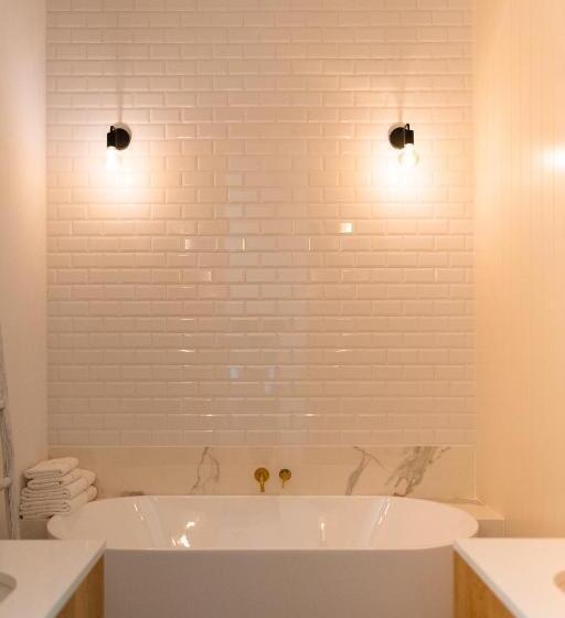 Quarto Deluxe, Winning De Zwaen