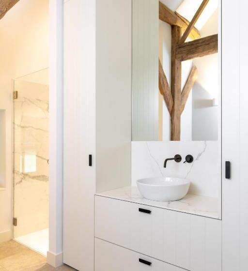 Quarto Deluxe, Winning De Zwaen