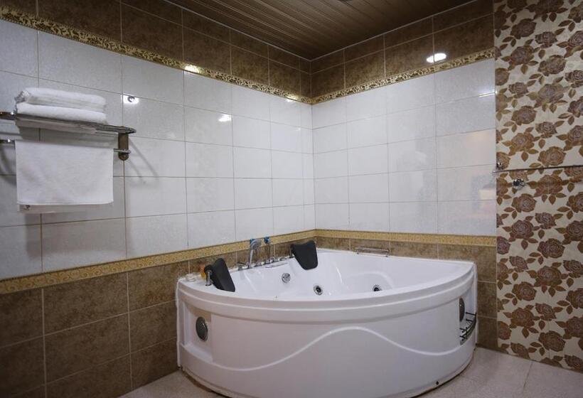 Люкс 2 Спальни, Mandareen Al Sharq Serviced Apartments